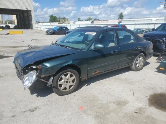 2001 Hyundai Sonata GLS