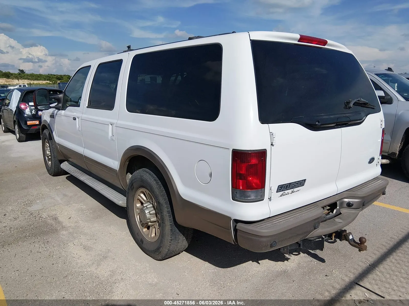 2005 Ford Excursion Eddie Bauer