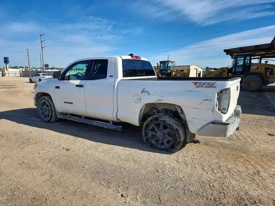 2020 Toyota Tundra 2WD SR5