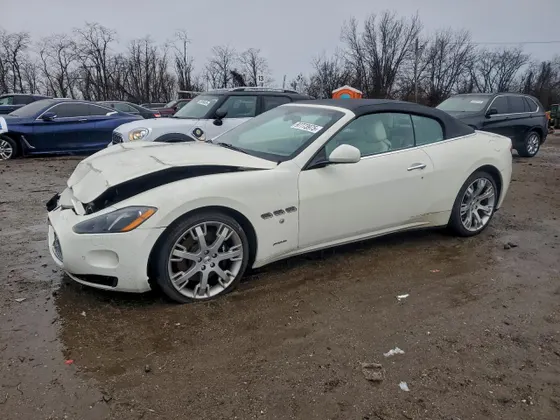 2014 Maserati GranTurismo Convertible S
