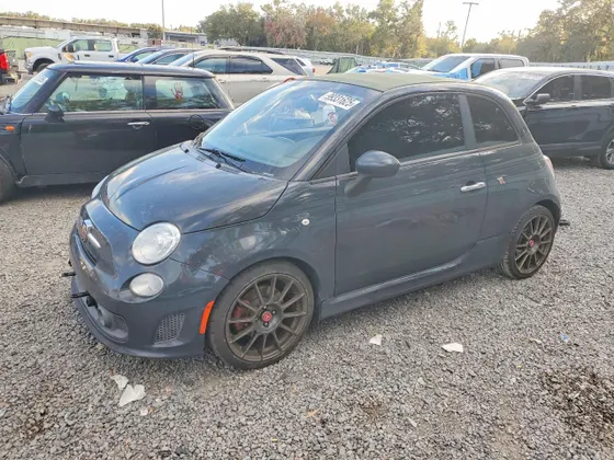 2016 FIAT 500c Abarth