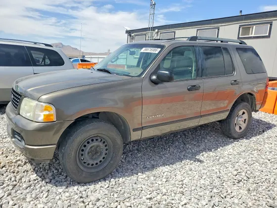 2005 Ford Explorer XLS