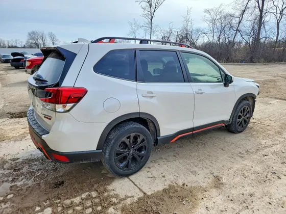 2023 Subaru Forester Sport