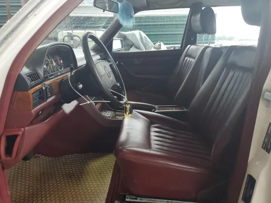 1985 Mercedes-Benz 500 Series 500SEL