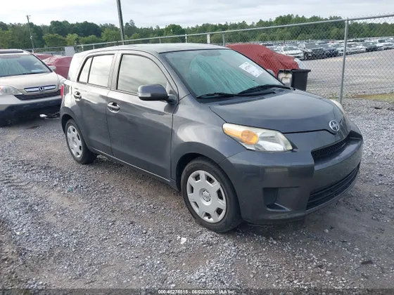 2010 Scion xD