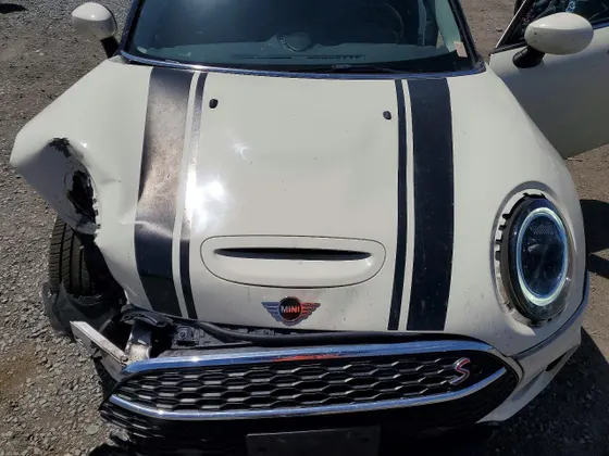 2022 MINI Clubman Cooper S