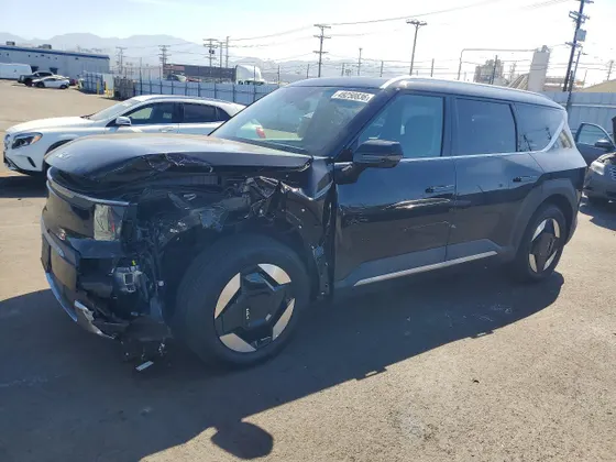 2026 Kia EV9 Wind
