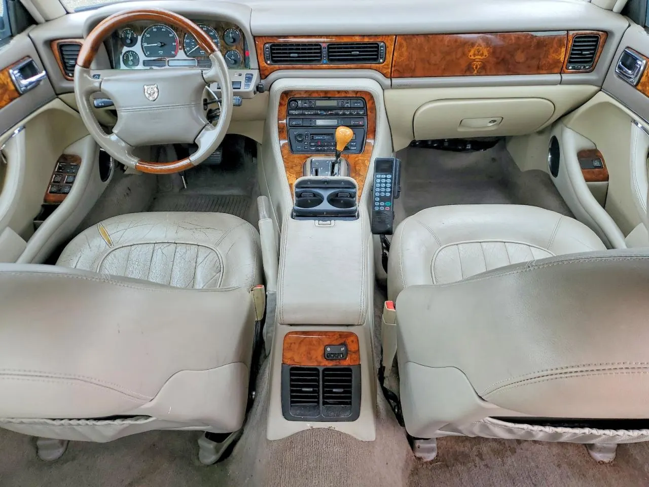 1996 Jaguar XJ Series Sedan XJ6