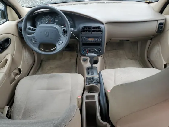 2002 Saturn SL SL1
