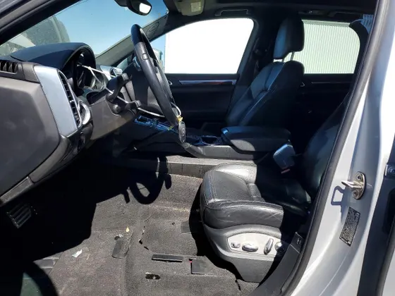 2011 Porsche Cayenne S