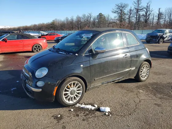 2015 FIAT 500c Lounge