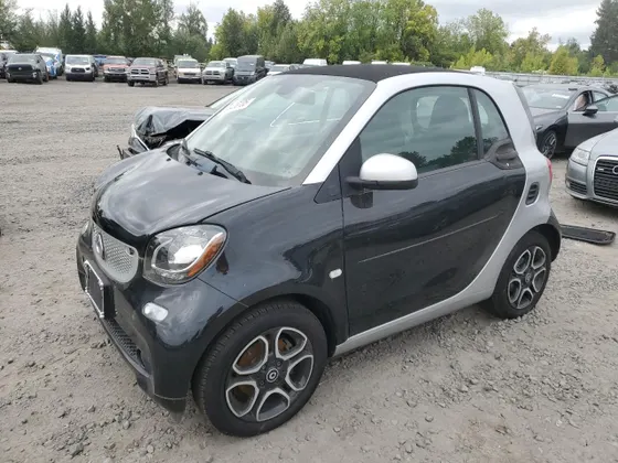 2019 smart EQ fortwo pure