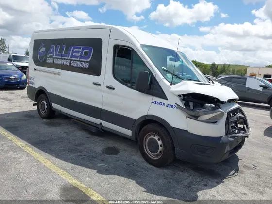 2024 Ford Transit Wagon XL