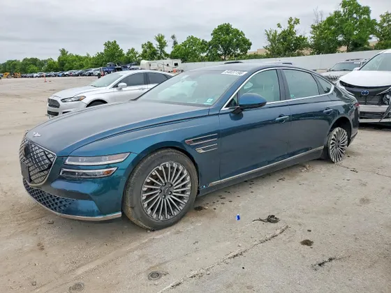 2023 Genesis Electrified G80