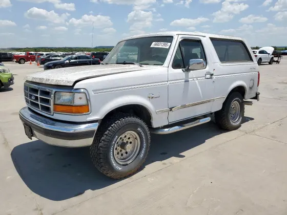 1993 Ford Bronco Custom