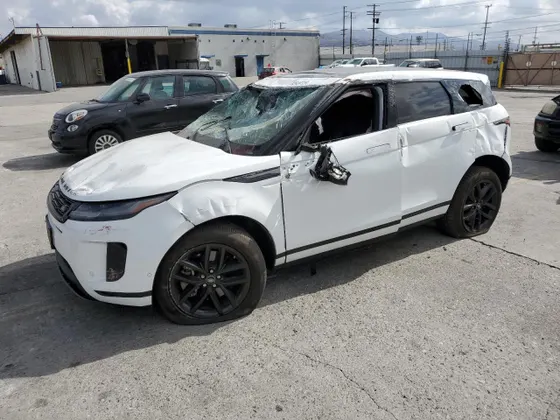 2024 Land Rover Range Rover Evoque Core S