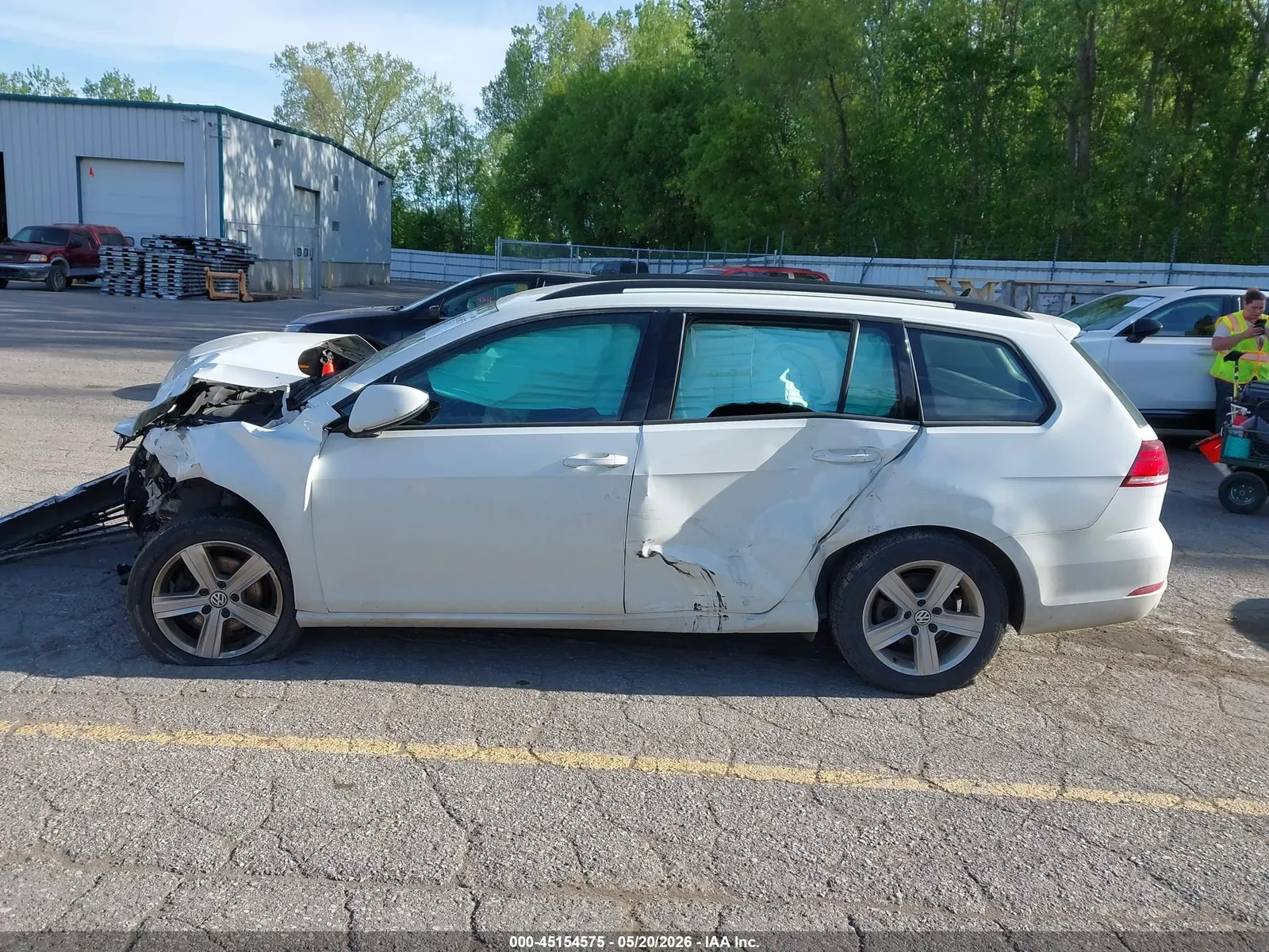 2018 Volkswagen Golf SportWagen S