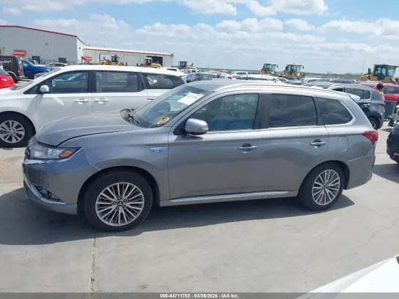 2022 Mitsubishi Outlander PHEV SEL