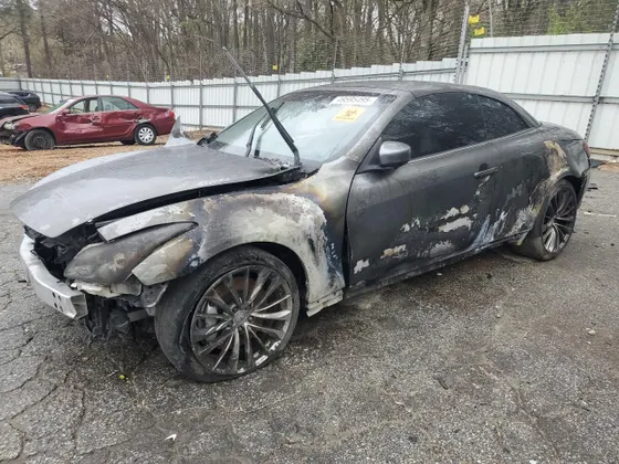 2014 INFINITI Q60 Convertible
