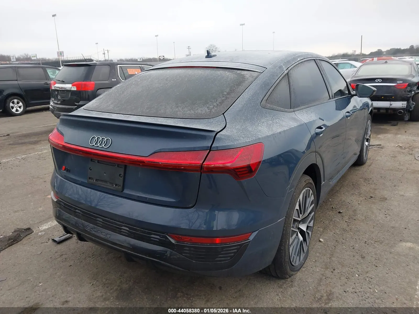 2024 Audi Q8 e-tron Sportback S line Premium Plus