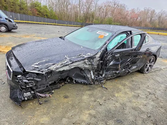 2022 Volvo S60 Inscription