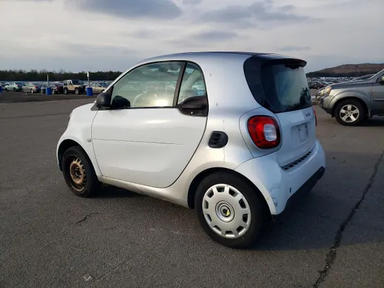 2016 smart fortwo Passion