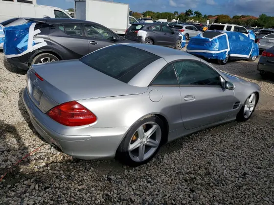 2004 Mercedes-Benz SL-Class SL