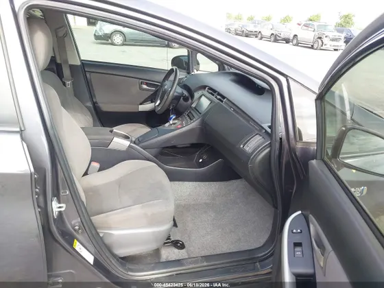 2014 Toyota Prius Plug-In