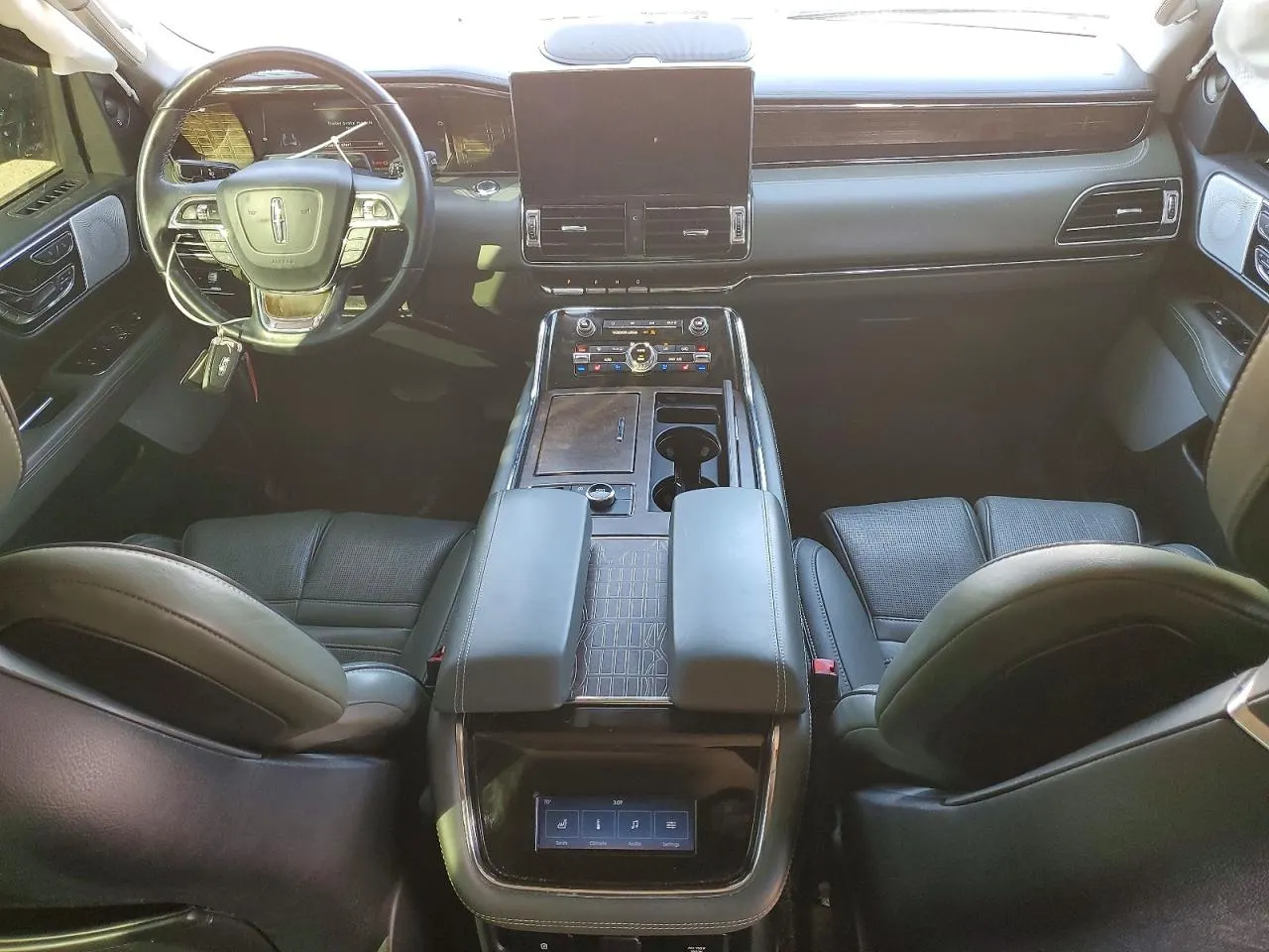 2023 Lincoln Navigator Black Label