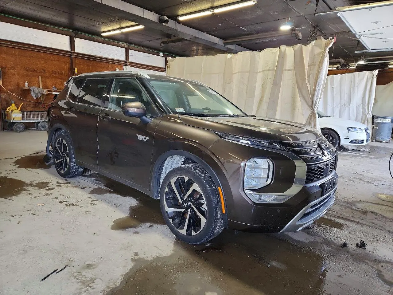 2023 Mitsubishi Outlander PHEV SEL