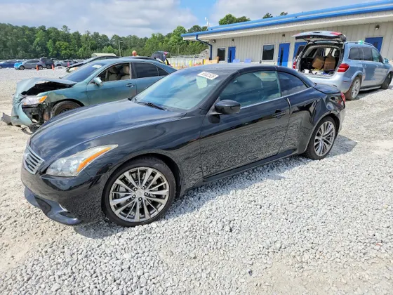 2013 INFINITI G37 Convertible
