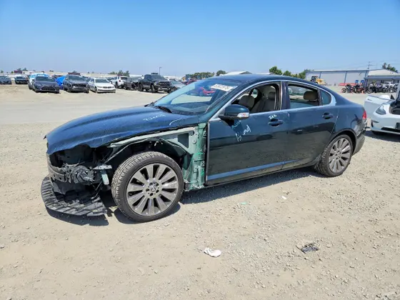 2009 Jaguar XF Luxury
