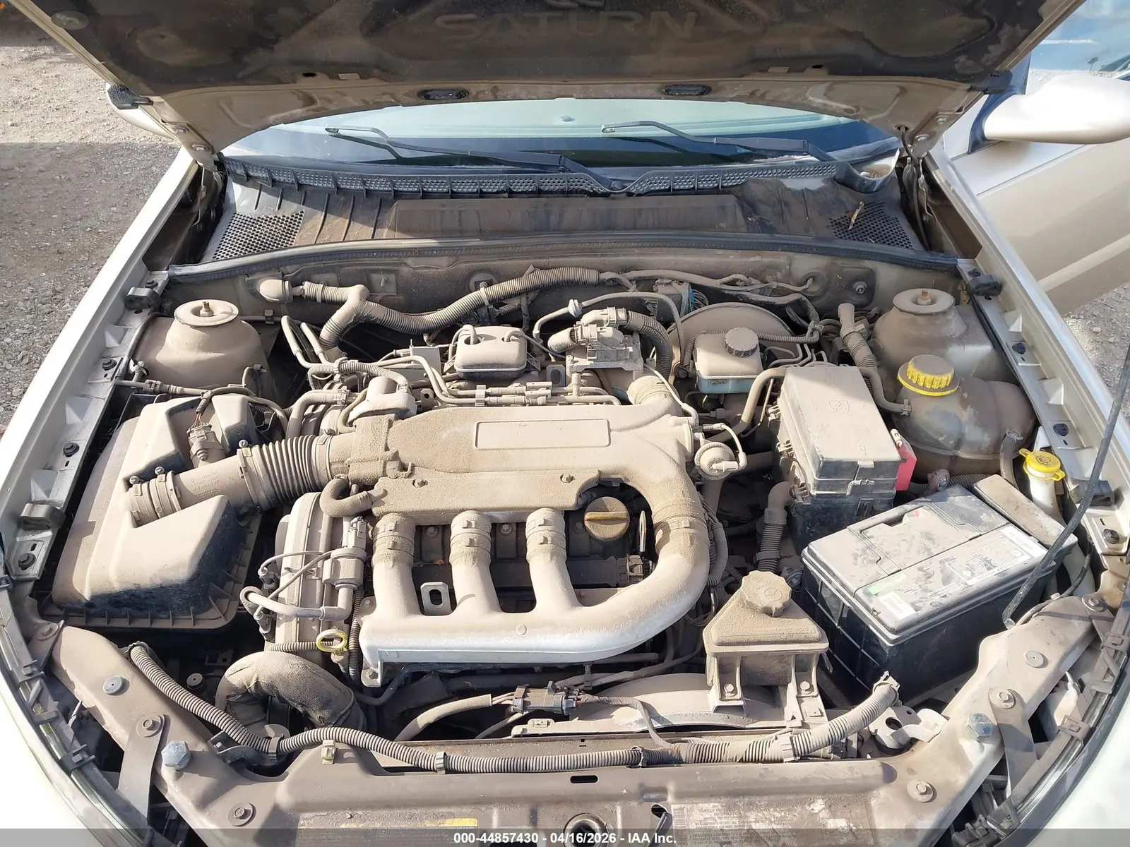 2004 Saturn L-Series L300 2