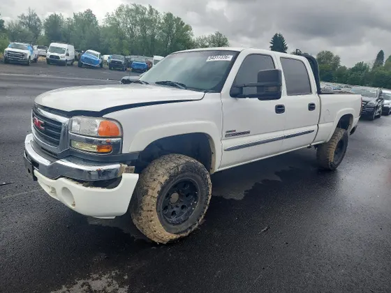 2005 GMC Sierra 2500HD SLT