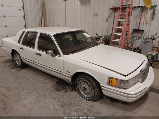 1992 Lincoln Town Car Executive