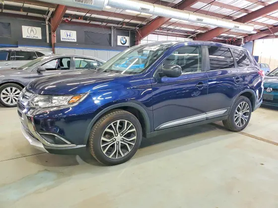 2018 Mitsubishi Outlander ES