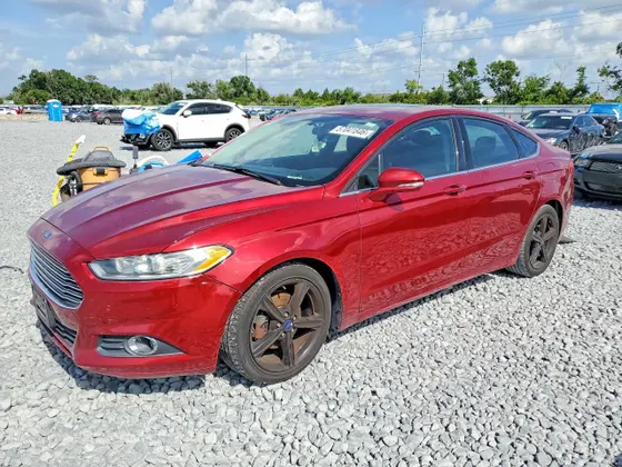 2016 Ford Fusion SE