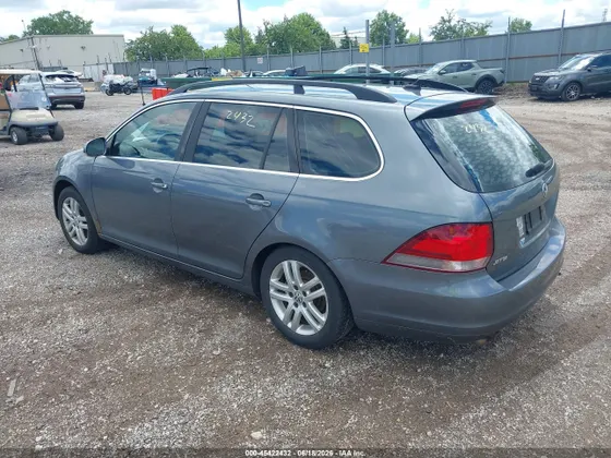 2014 Volkswagen Jetta SportWagen TDI w/Sunroof