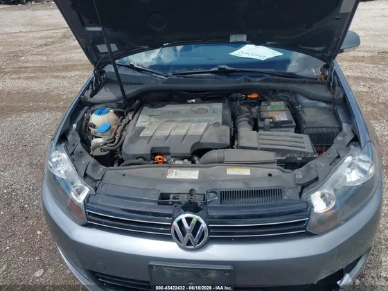 2014 Volkswagen Jetta SportWagen TDI w/Sunroof