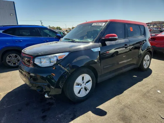 2016 Kia Soul EV +