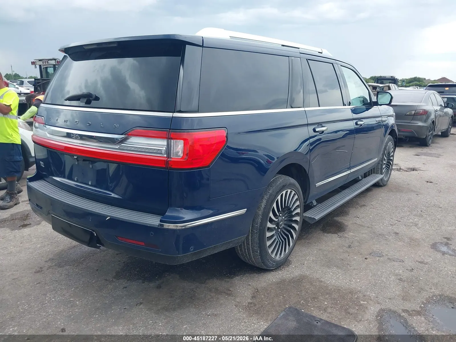 2019 Lincoln Navigator L Black Label
