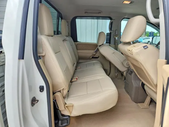 2012 Nissan Titan SL