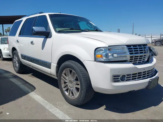 2011 Lincoln Navigator