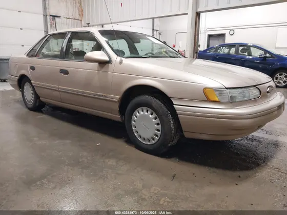 1993 Ford Taurus GL