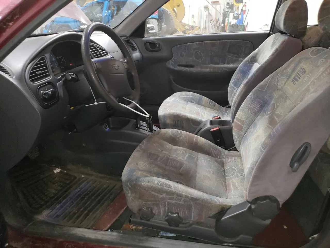 1999 Daewoo LANOS SE
