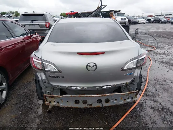 2013 Mazda Mazda3 i Sport