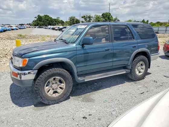 1998 Toyota 4Runner SR5