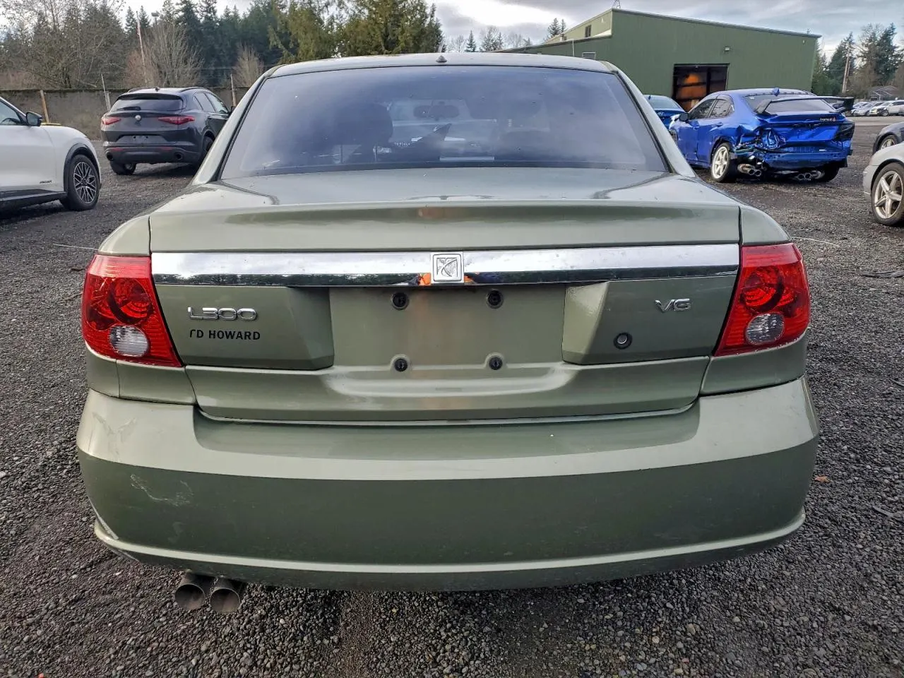 2004 Saturn L-Series L300 2