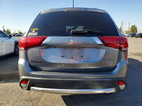2016 Mitsubishi Outlander GT
