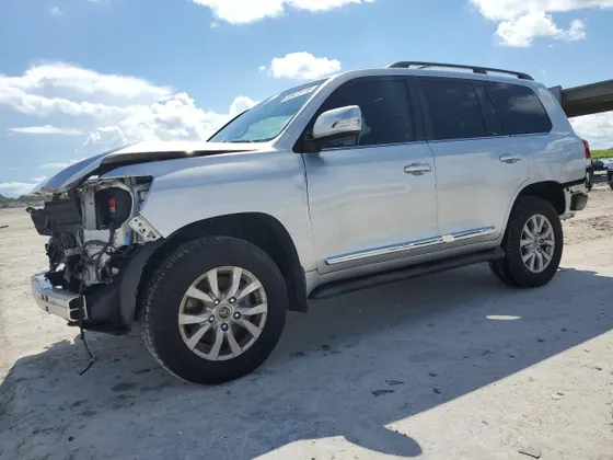 2018 Toyota Land Cruiser LAND CRUIS